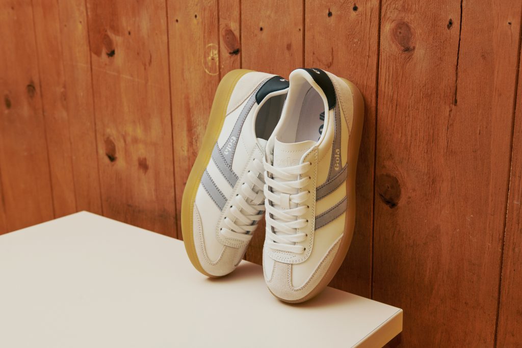 Gola white and blue Viper trainers